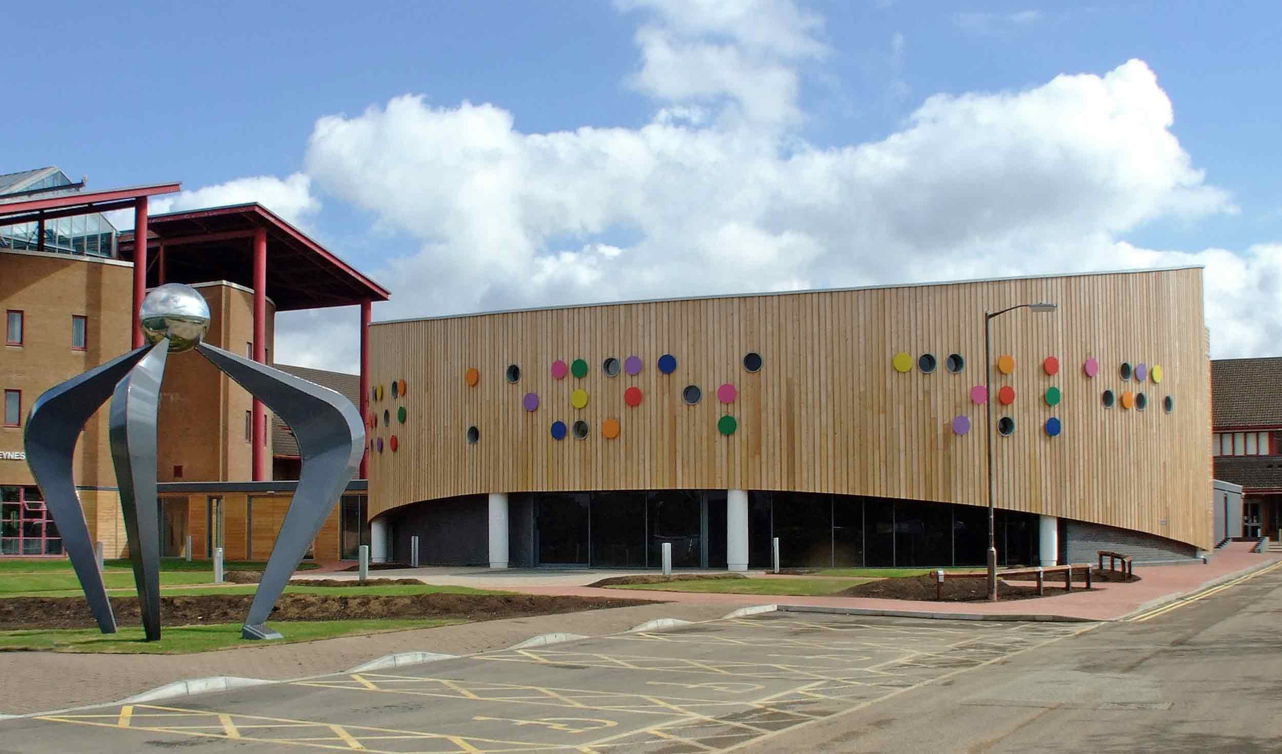 Milton Keynes College pHp architects