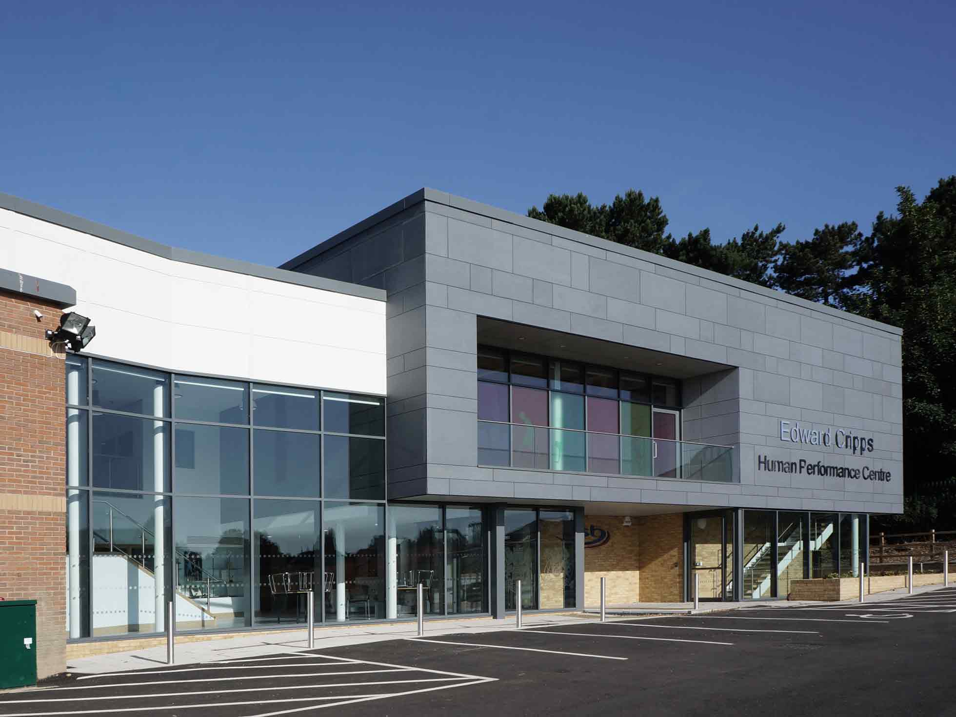 northampton-school-for-boys-sports-facility-php-architects